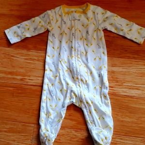 3-6 month giraffe pajamas